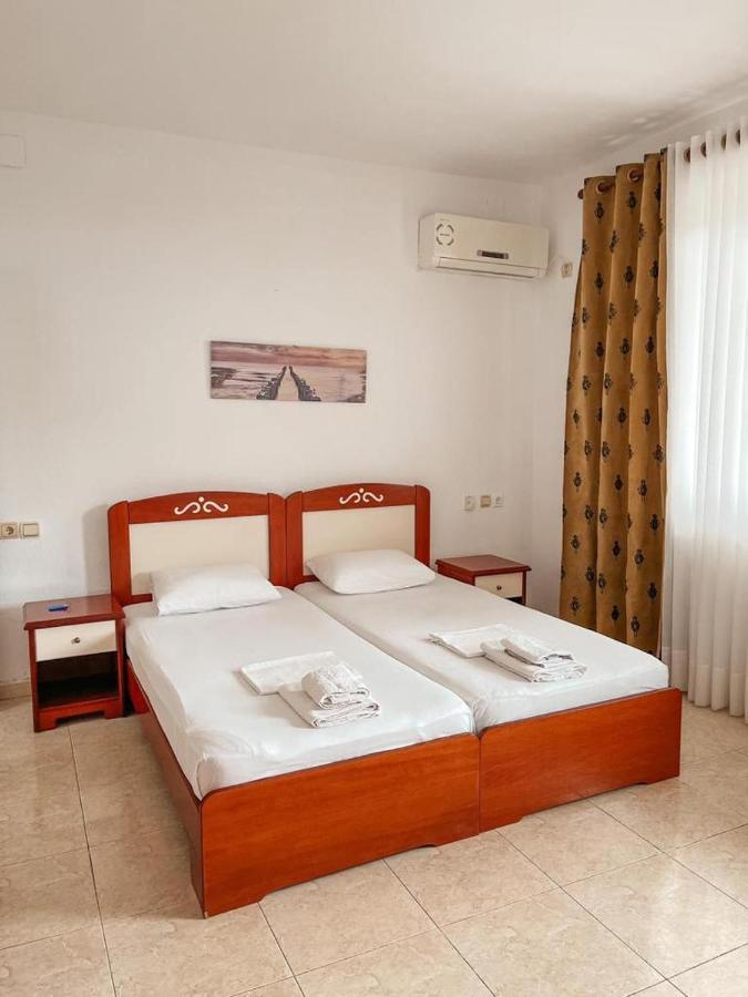 Nonna's Boutique Hotel Dhërmi Extérieur photo
